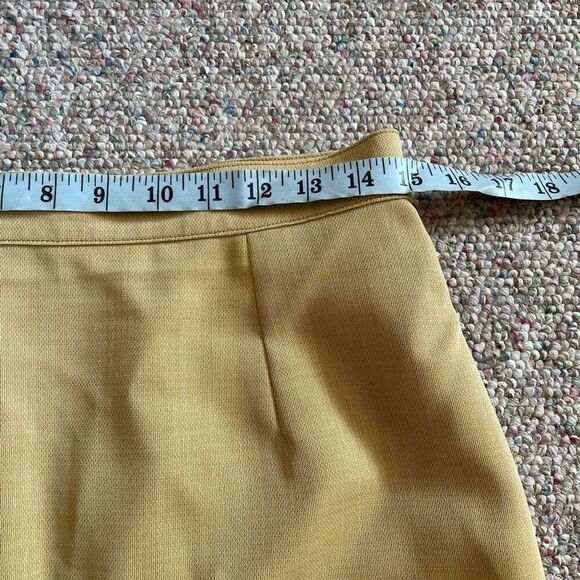 Vintage Burberry’s Wool Pencil Skirt Khaki - Picture 5 of 7